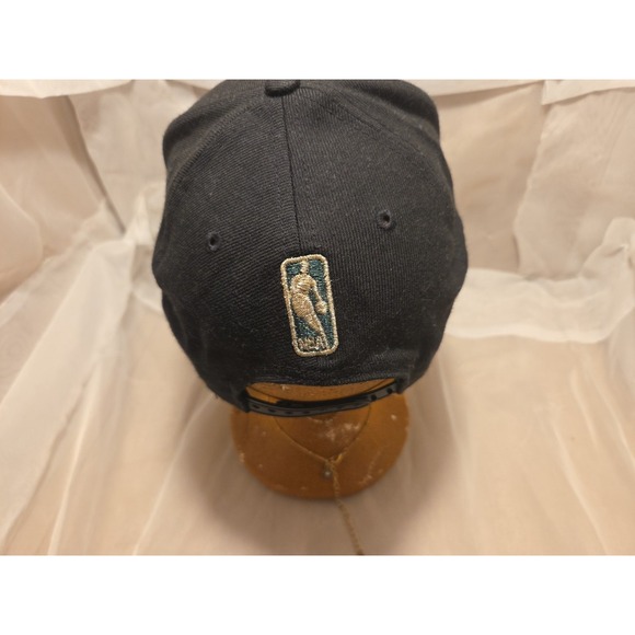 Milwaukee Bucks New Era Snapback Black And Gold - Picture 3 of 6